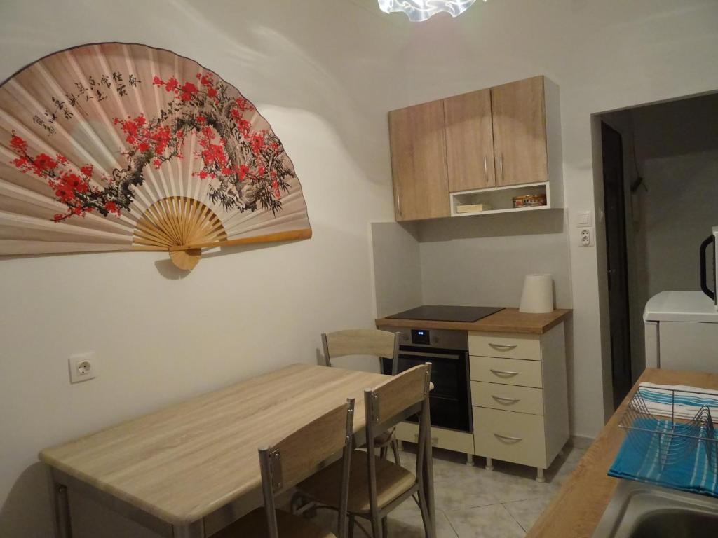Győri úti lakás 2800 Tatabánya,  Győri út 2 1 em. 8 a. kép - 1