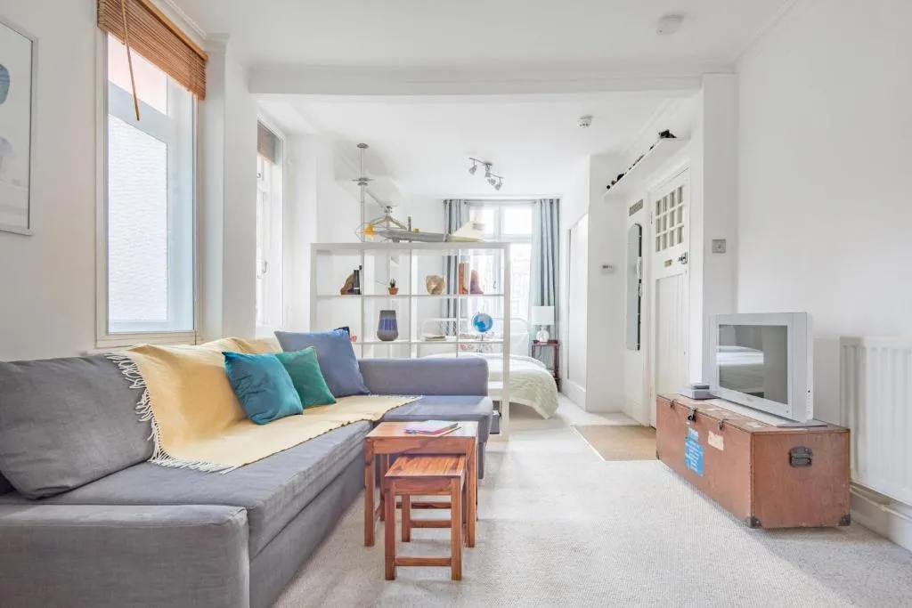 Studio in Georgian Property Next to Buckingham Palace, Londra, Marea Britanie