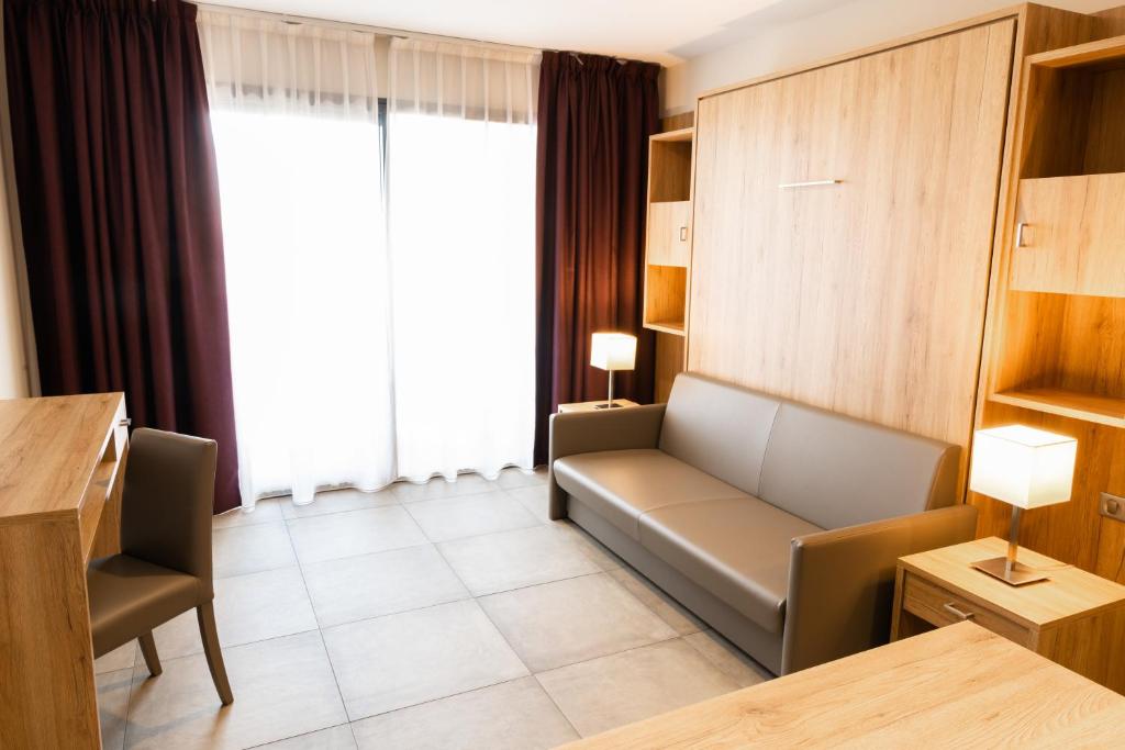 Hotel Residence Lido Marana Bastia Furiani - Apartment With Balcony