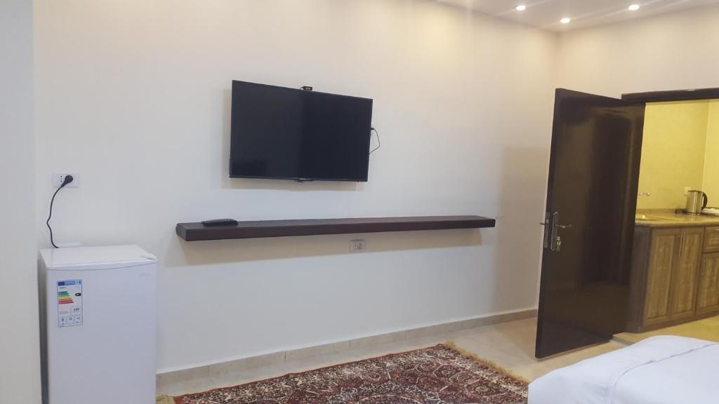 TV a/nebo společenská místnost v ubytování Sultan Home