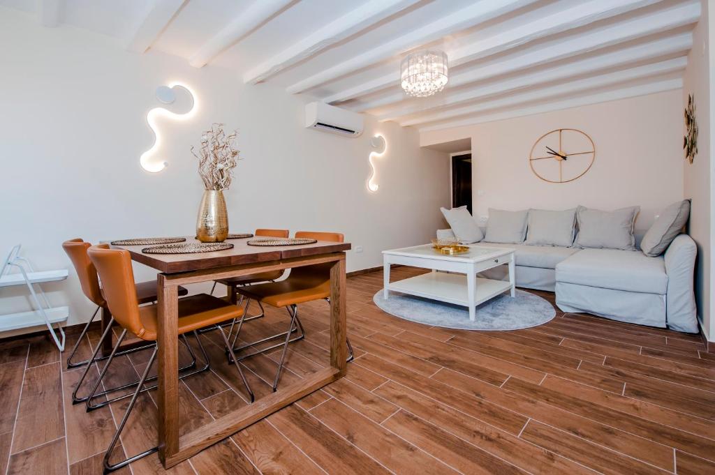 Villa Nea Seaview 3-apartments! - 18