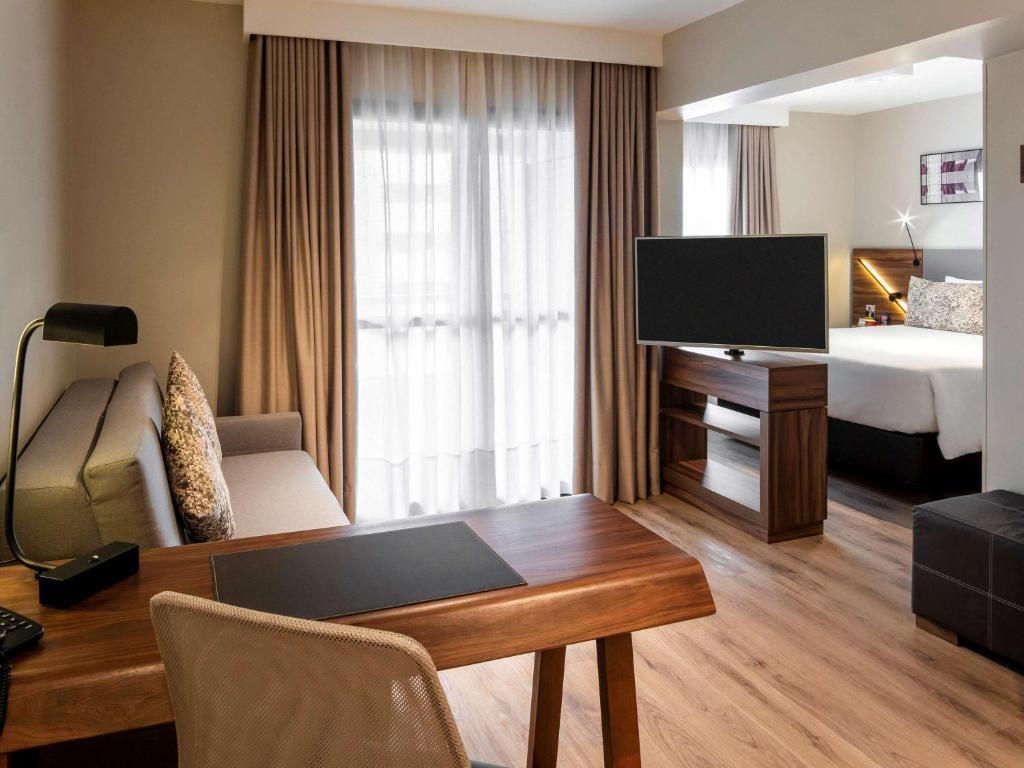  Mercure Curitiba Batel