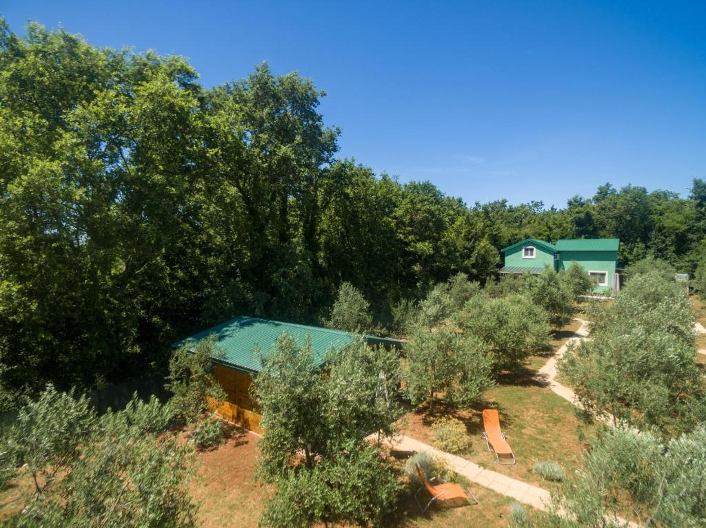 Vonkajšia záhrada v ubytovaní Eco Holiday Home Lavanda
