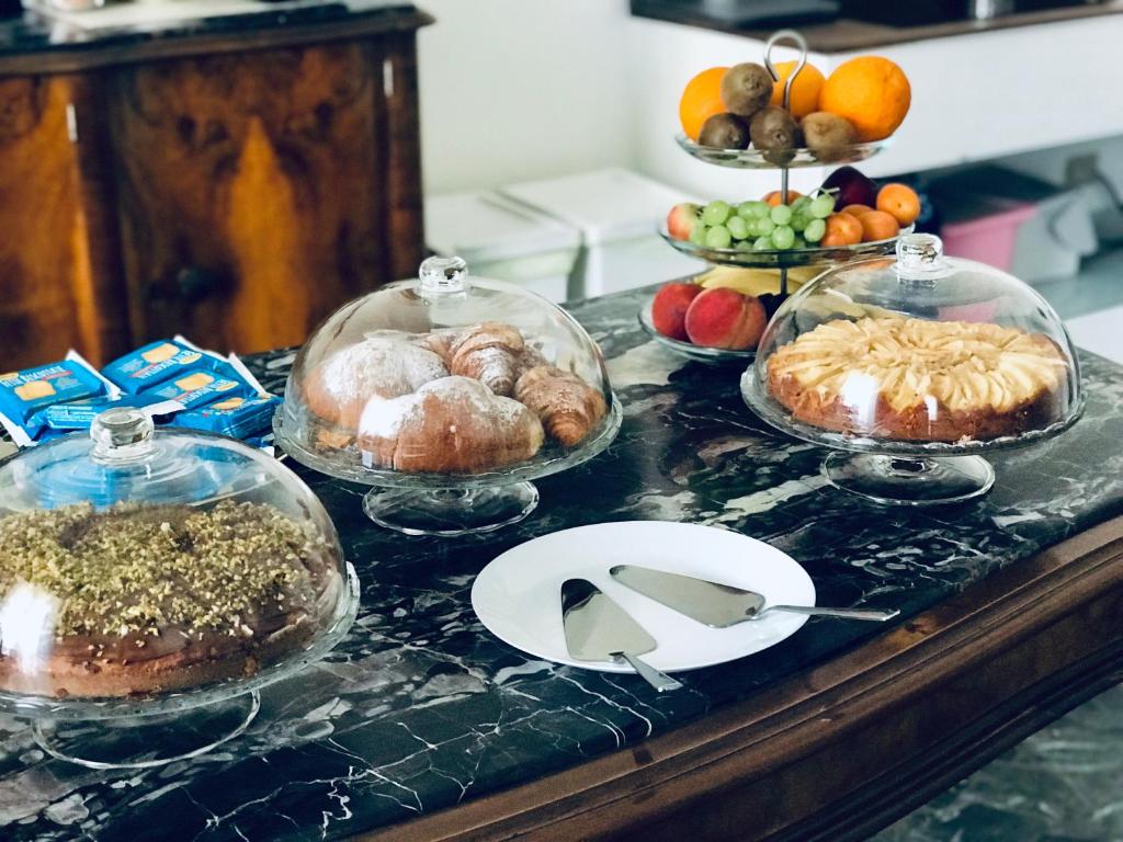 Jedlo v ubytovaní bed & breakfast alebo blízkom okolí