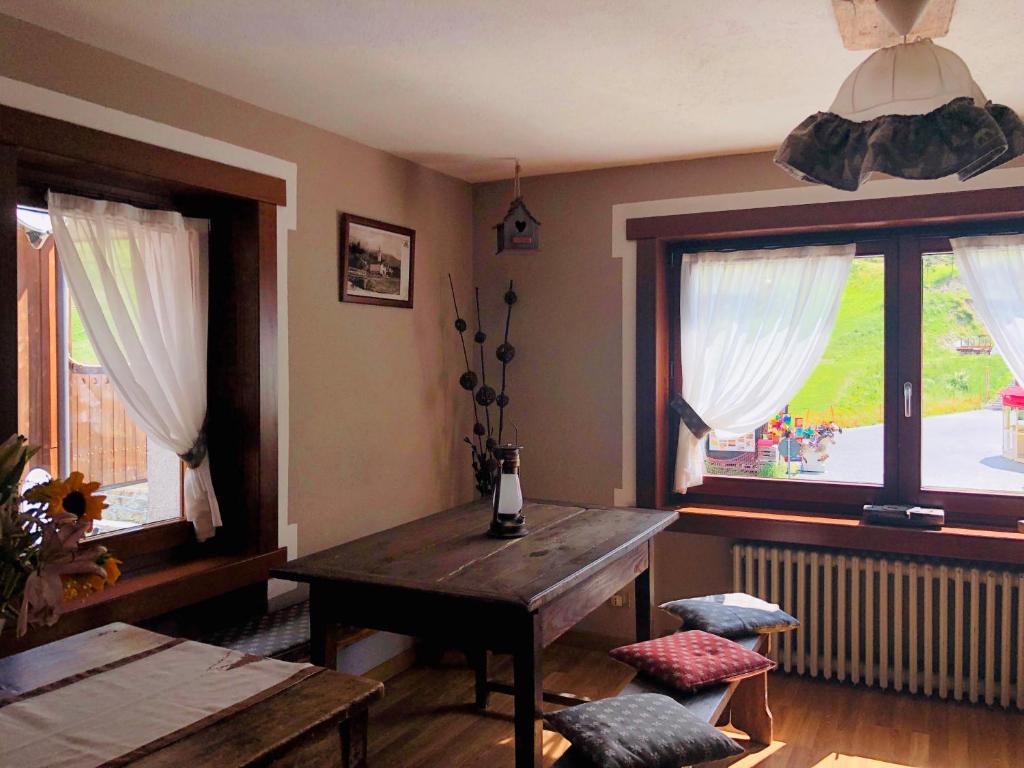 Posezení v ubytování Hotel Meuble' Joli
