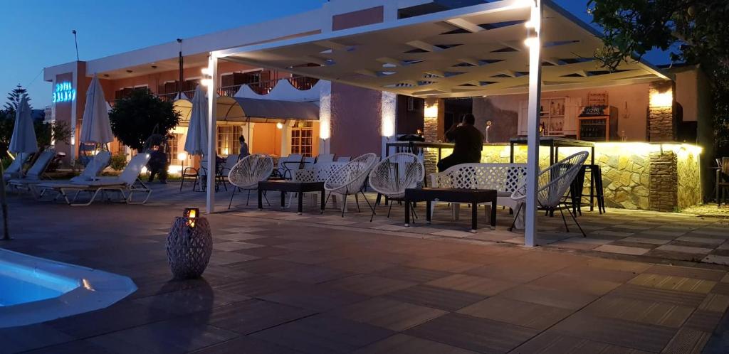 Posezení v ubytování Galaxy Hotel