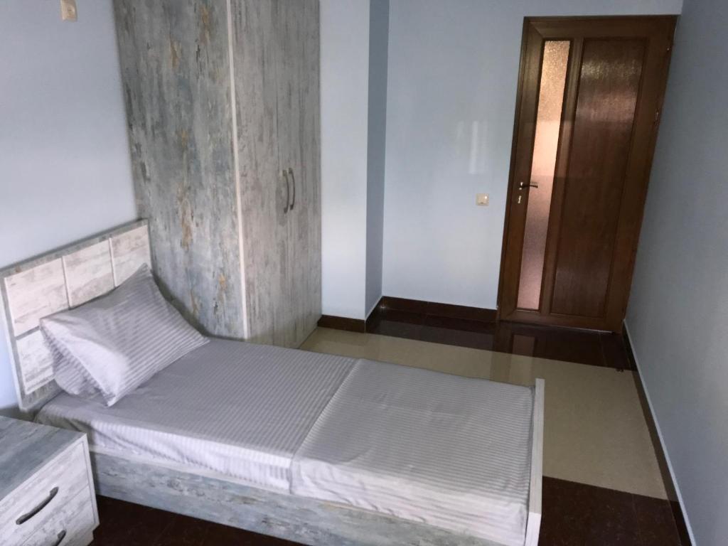 Postel nebo postele na pokoji v ubytování Liko Hostel