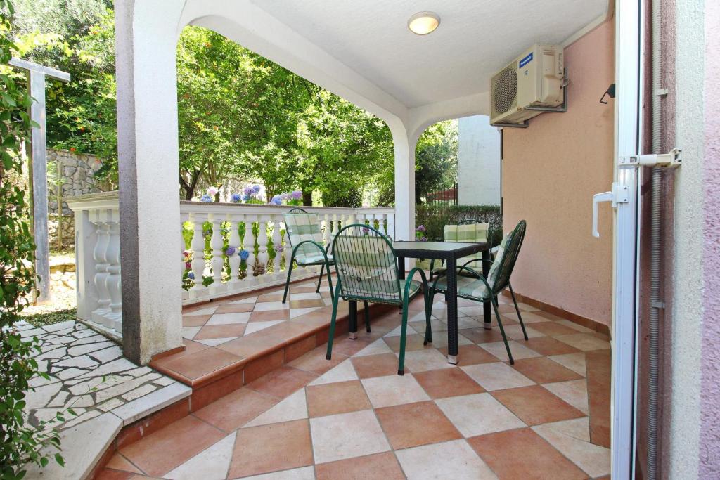 Balkón nebo terasa v ubytování Apartments Alex