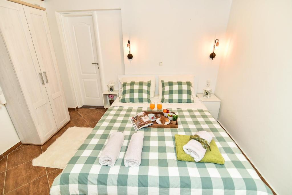 Łóżko lub łóżka w pokoju w obiekcie Apartman Mare