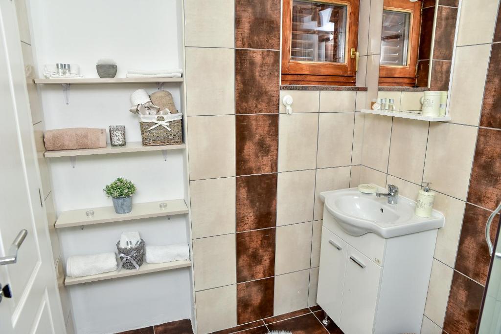 Łazienka w obiekcie Apartman Mare