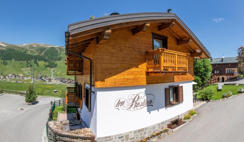Widok na góry z tego apartamentu