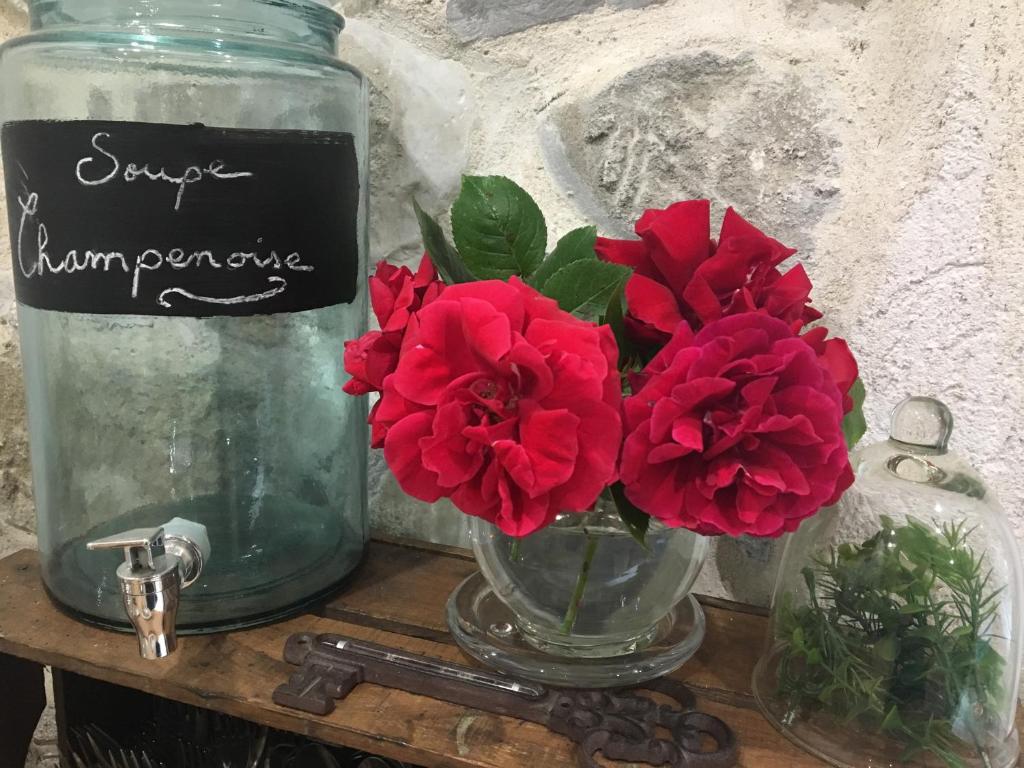 Photo de la galerie de l'établissement CHAMBRE D'HOTES SANDRA, à Annot