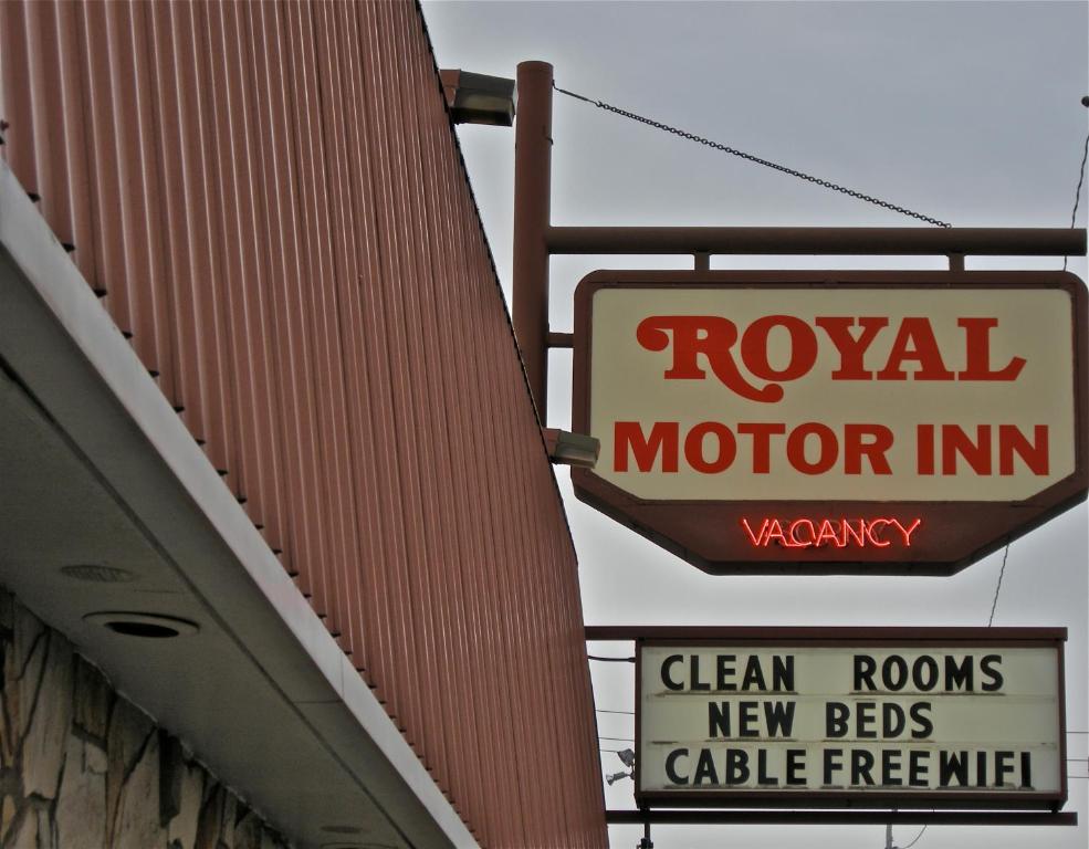 Certifikát, hodnocení, plakát nebo jiný dokument vystavený v ubytování Royal Motor Inn