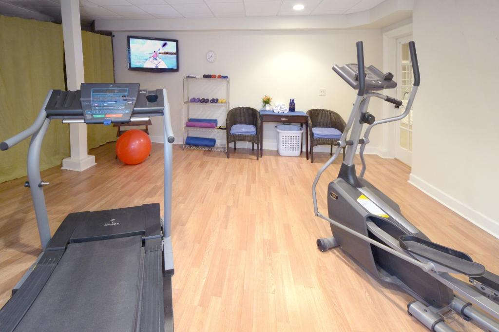 Fitness centrum a/nebo fitness zařízení v ubytování The Springwater Bed and Breakfast