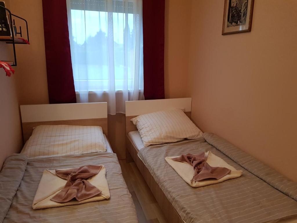 Fotografia z galérie ubytovania Balaton Relax Apartmanhouse v destinácii Balatonfenyves