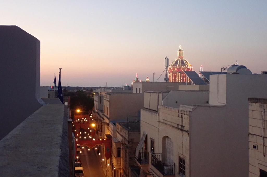 Nespecifikovaný výhled na destinaci Rabat nebo výhled na město při pohledu z apartmánu