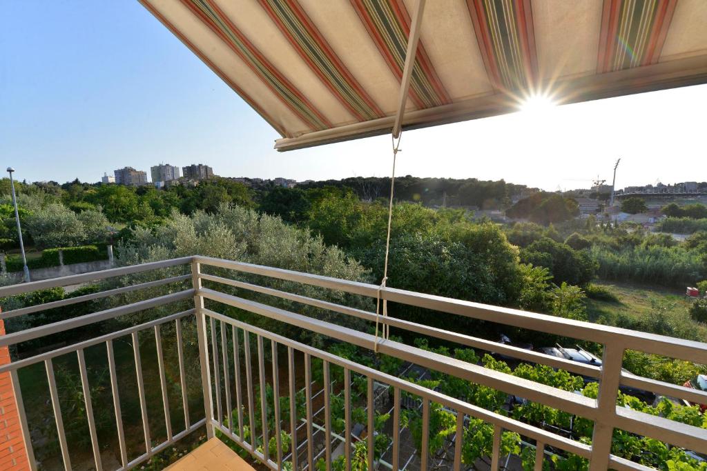 Balkón alebo terasa v ubytovaní Apartman Meri Pula