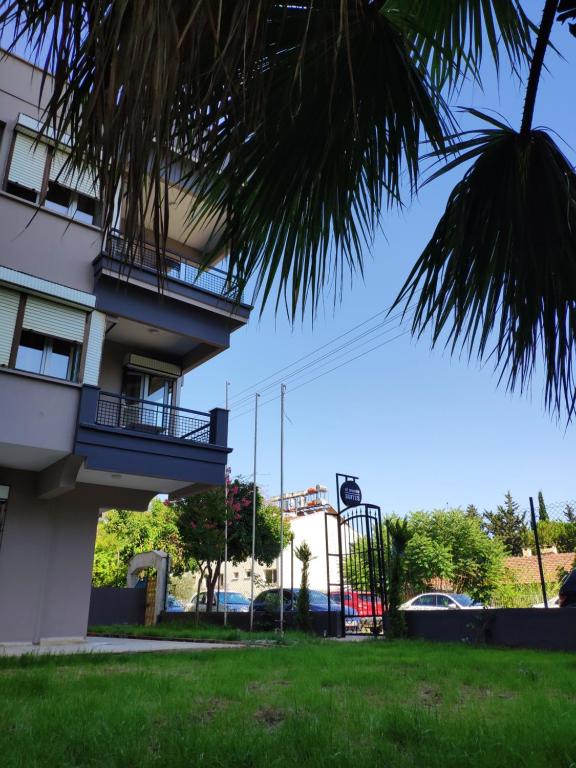 The building in which the homestay is located