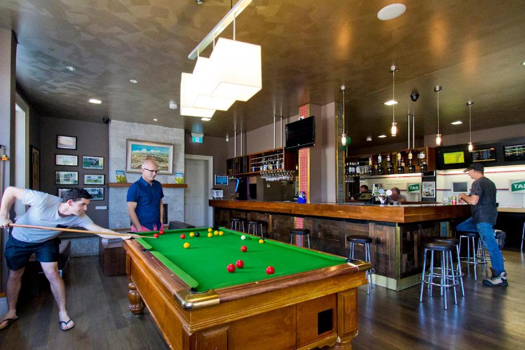 Hosté ubytování Deloraine Hotel