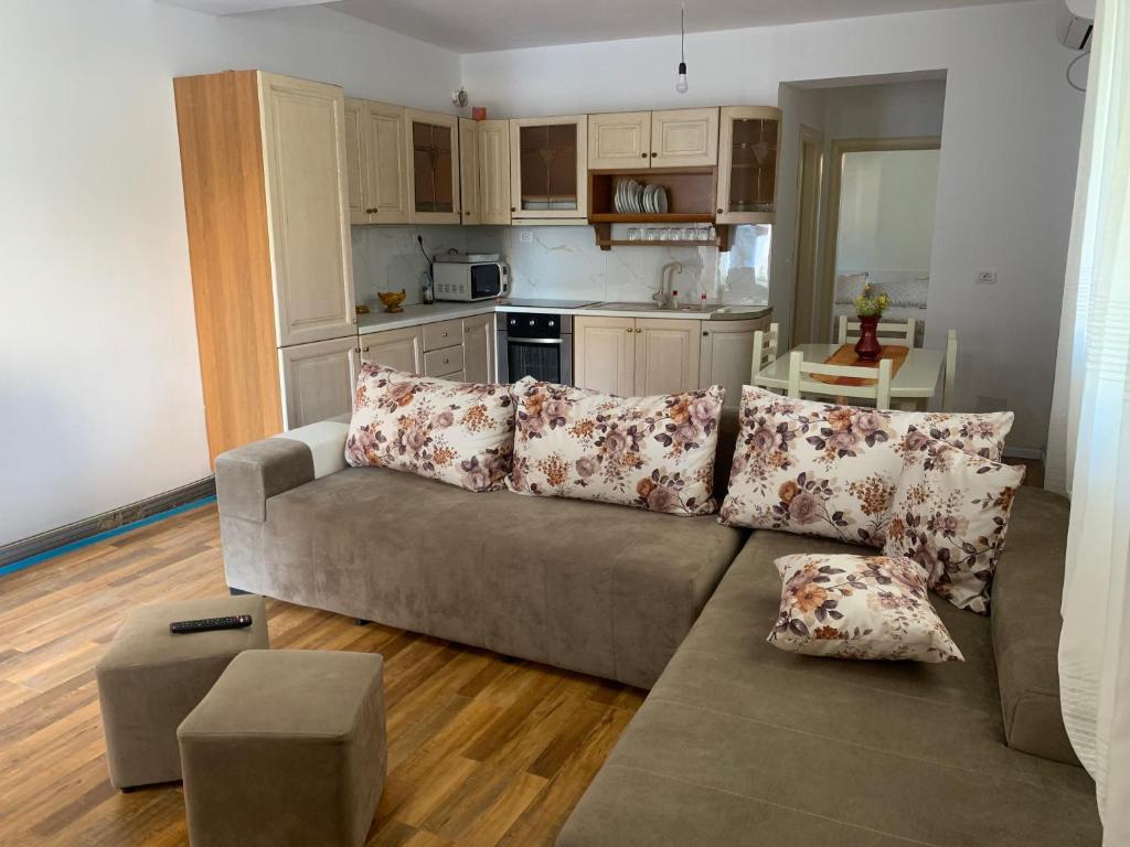Blevim place - Image 4