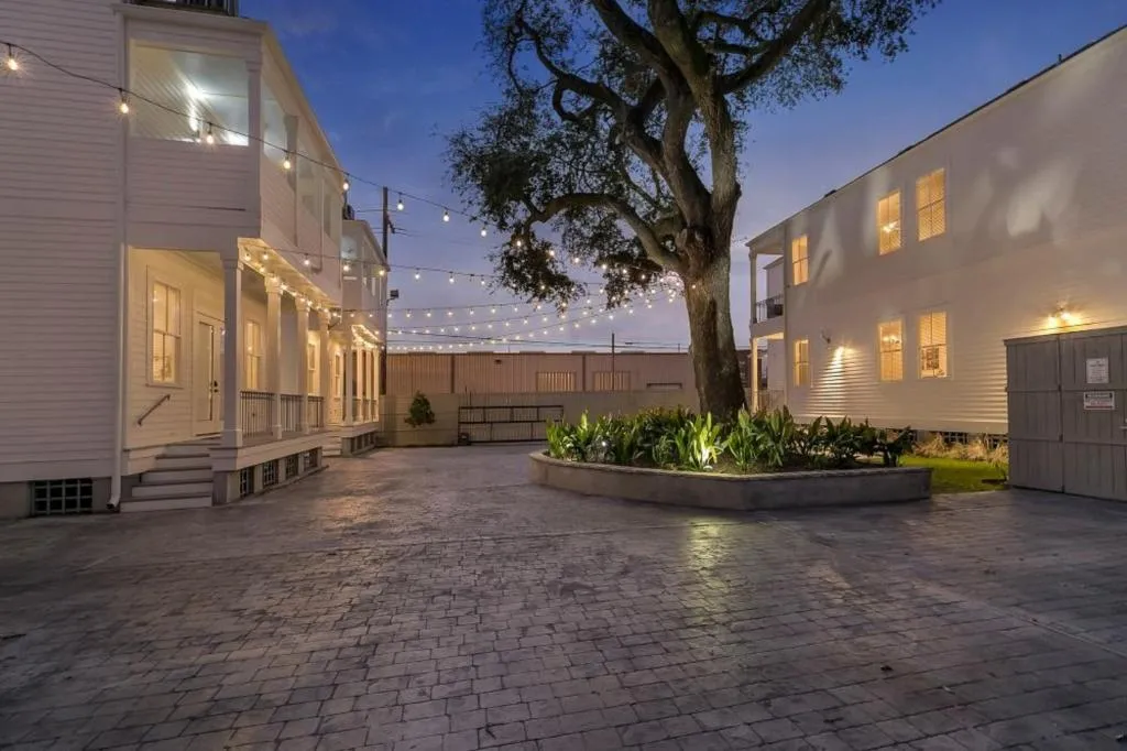 Fabulous Apartments with City Views, New Orleans (LA), United States