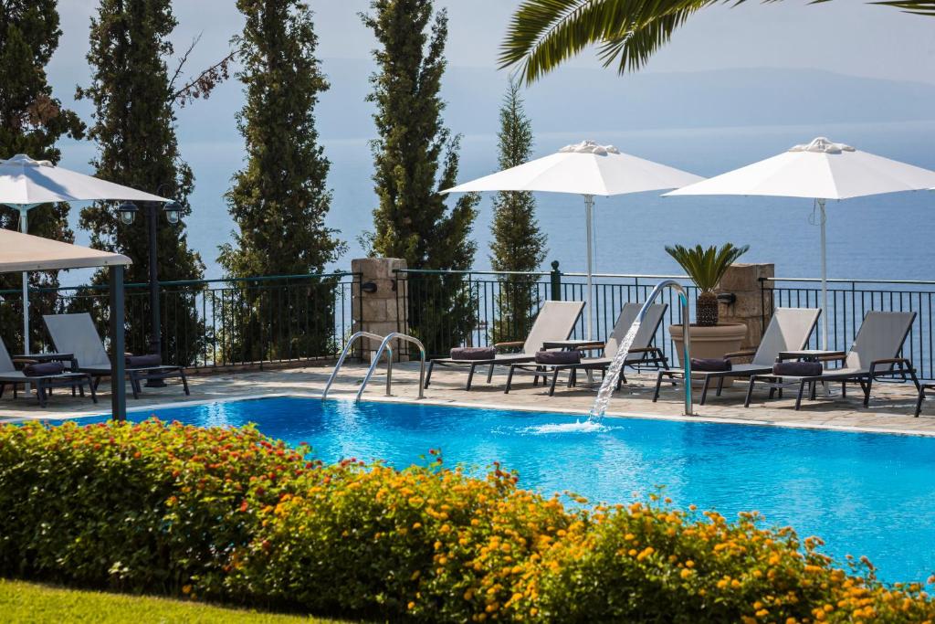 Bazén v ubytování Antonia Hotel nebo v jeho okolí