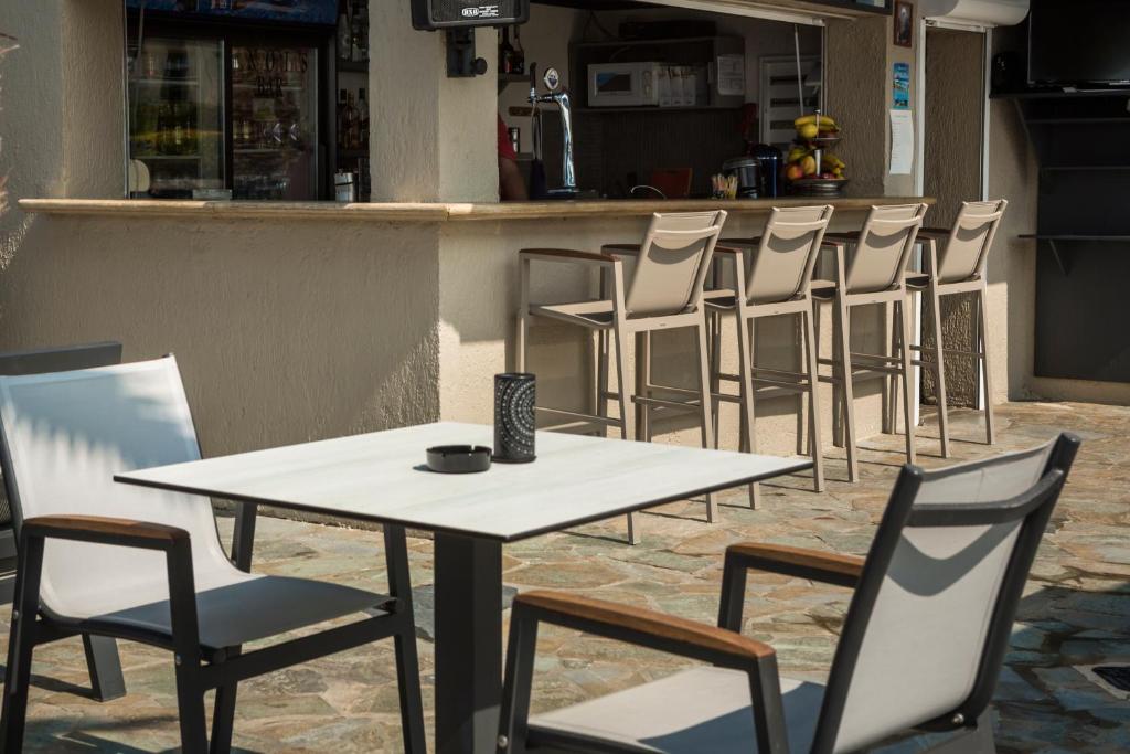 Fotografie z fotogalerie ubytování Antonia Hotel v destinaci Vlachata