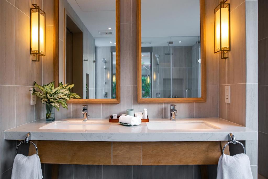 giá phòng biệt thự Oceanfront Nha Trang