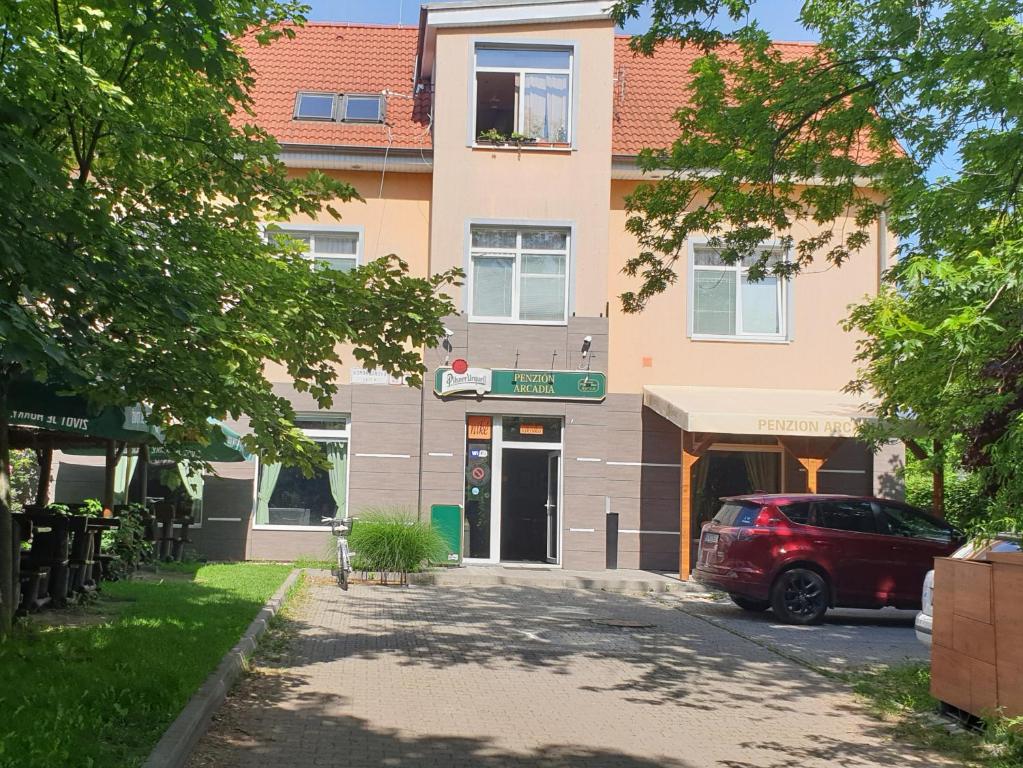 Budova, v ktorej sa penzión nachádza