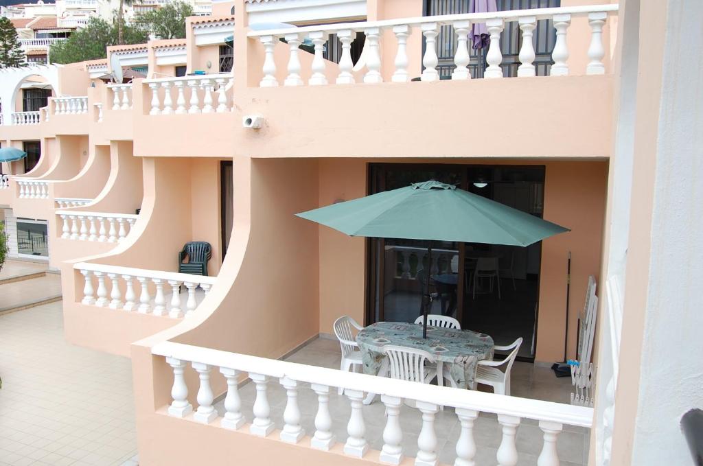 Balkón alebo terasa v ubytovaní Paradise Court Las Americas WiFi Pool 25
