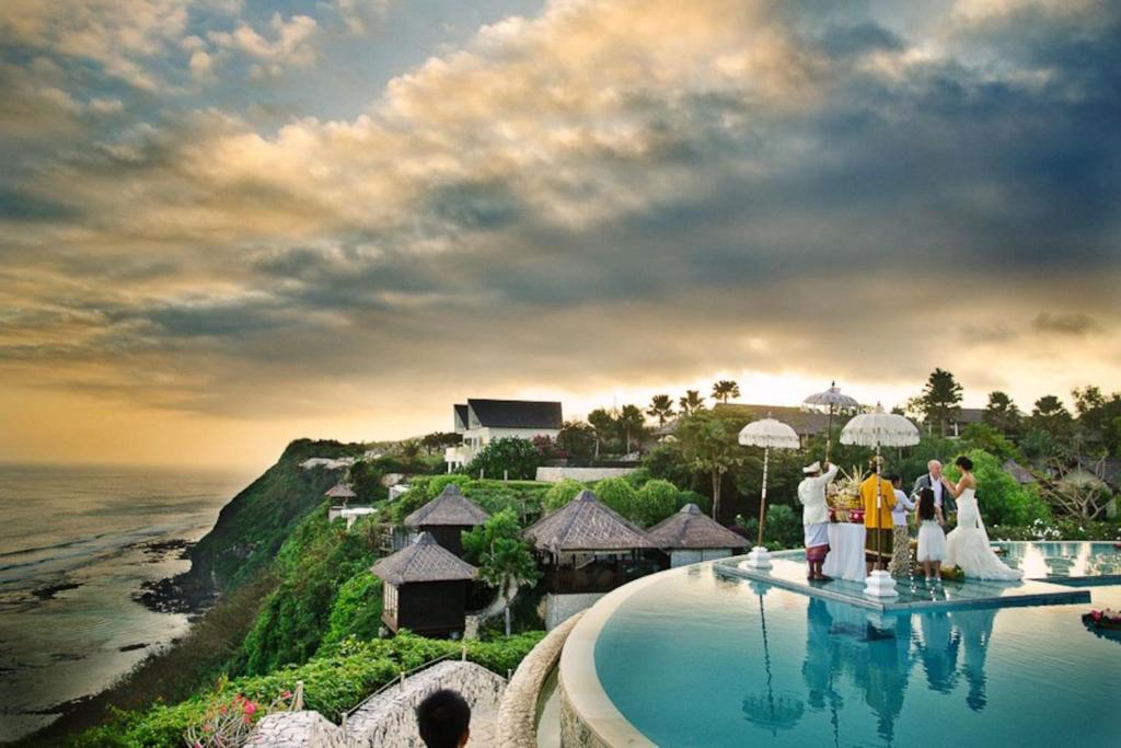 Бали белгород. Унгасан Бали. Карма Бали. Karma Kandara Bali. Karma Kandara Resort.