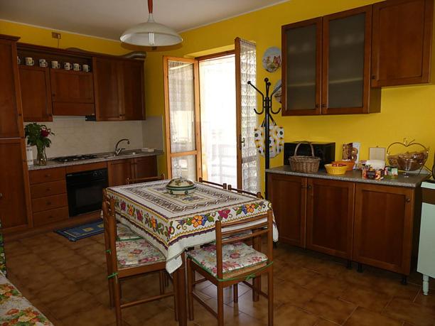 Kuchyň nebo kuchyňský kout v ubytování Casa La Forsizia