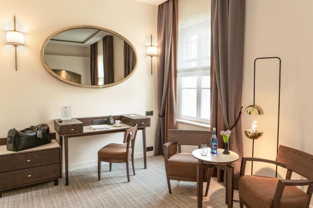 Posezení v ubytování Mamaison Le Regina Boutique Hotel