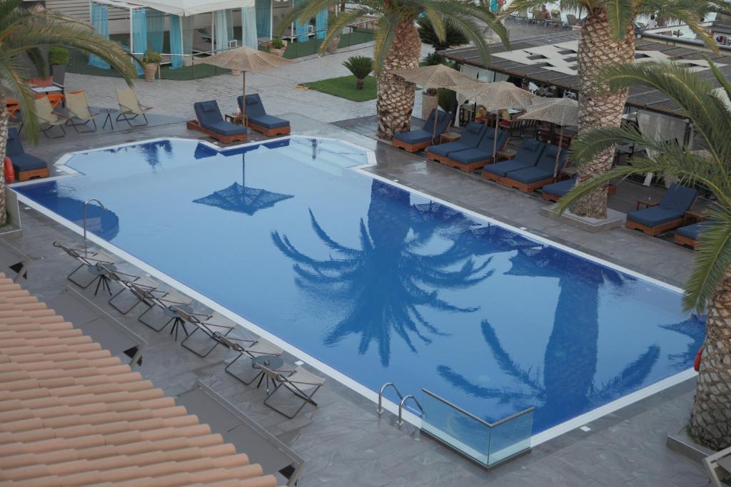 Bazén v ubytování Evvoiki Akti Hotel nebo v jeho okolí
