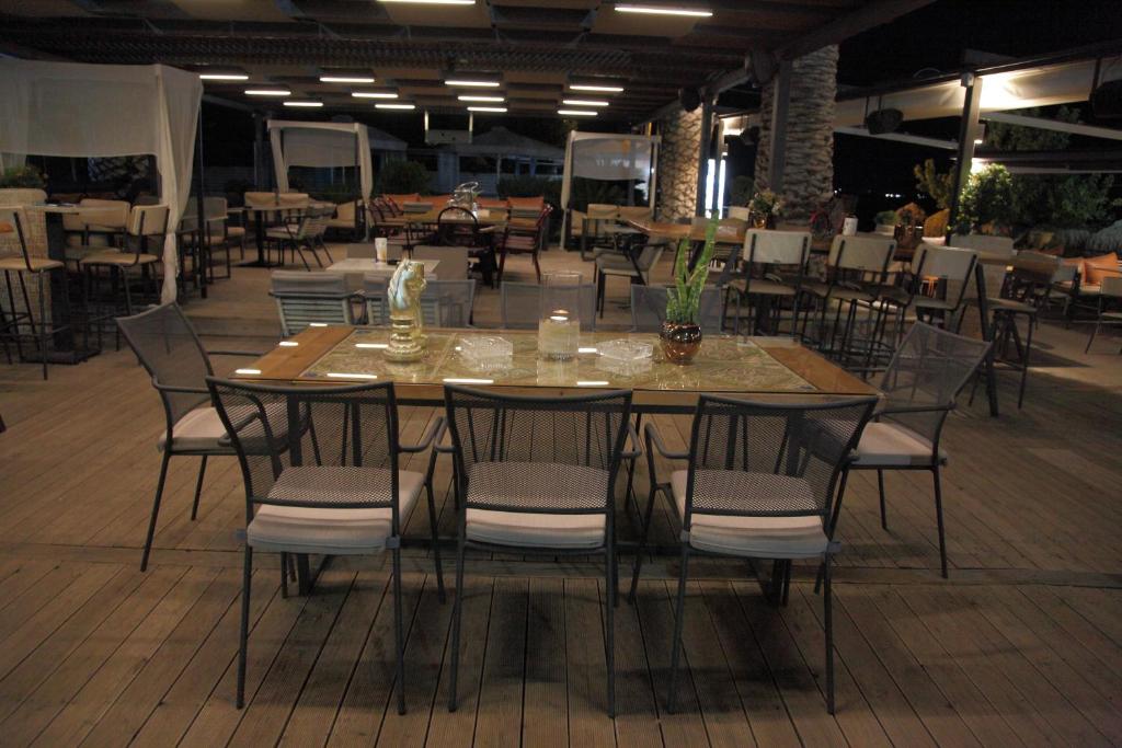 Restaurace v ubytování Evvoiki Akti Hotel