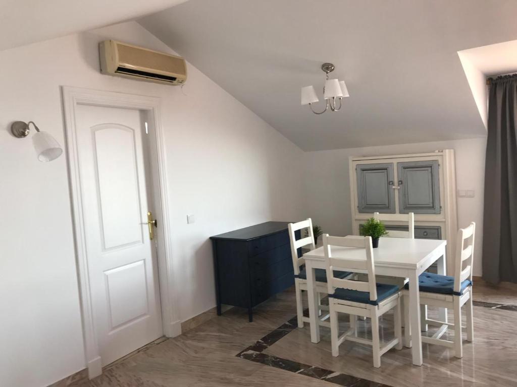 Fotografia z galérie ubytovania Puerta del Mar, ático&SPA incluido en primer linea v destinácii Benalmádena