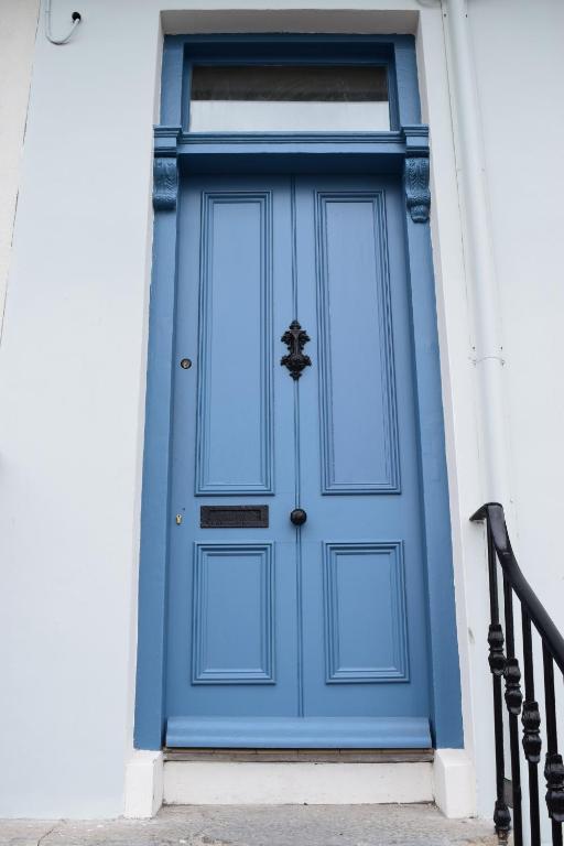Φωτογραφία από το άλμπουμ του West Beach House -Sea Views σε Cobh