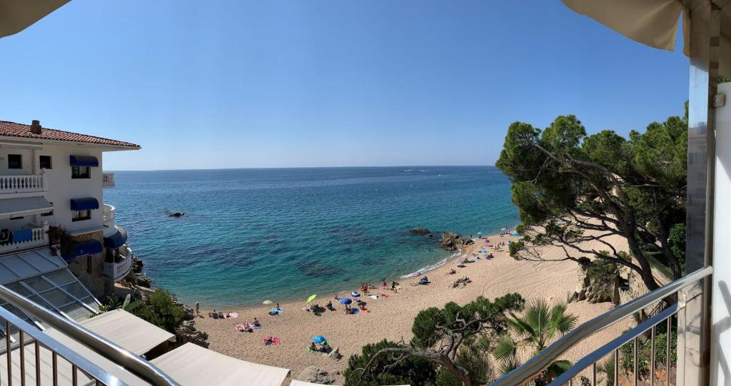 Hotel Costa Brava - Deluxe Double Room With Balcony And Sea View