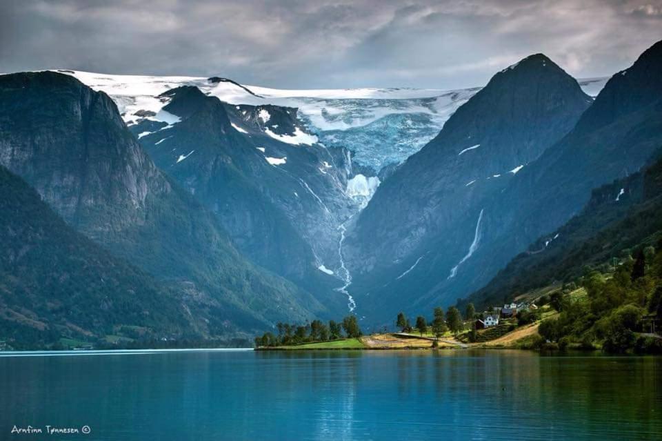 Booking.com: Villa Glacier and waterfall view , Briksdalsbre, Norvège - 70  Commentaires clients . Réservez votre hôtel dès maintenant !