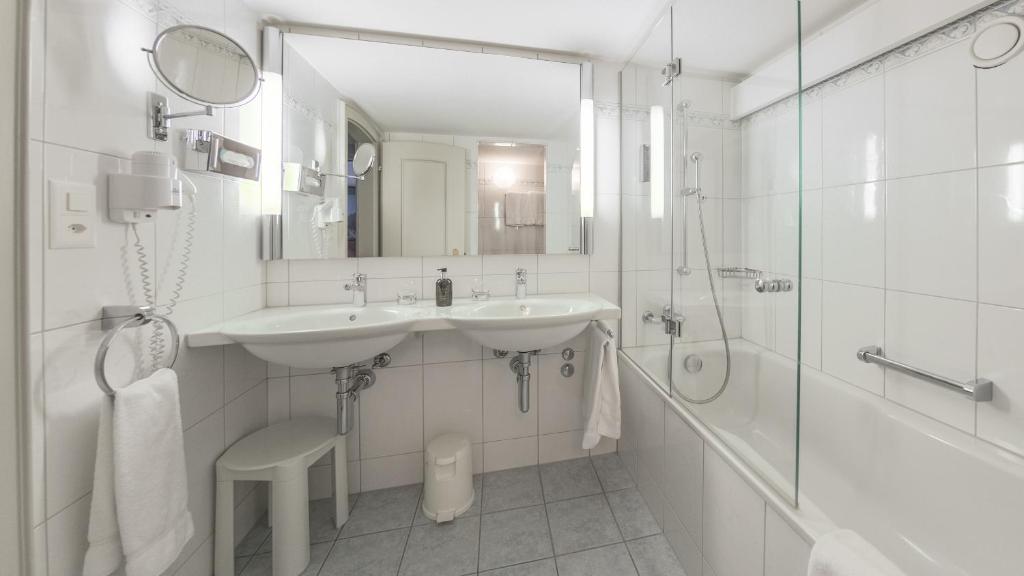 Romantik Hotel Wilden Mann Luzern - Resim 31