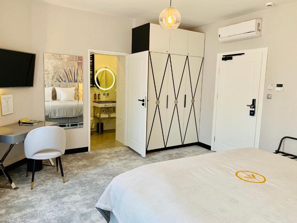 SZEWSKA 22 BOUTIQUE - Resim 21