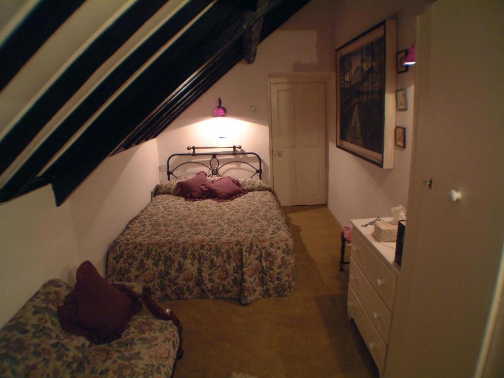 Letto o letti in una camera di Cullintra House