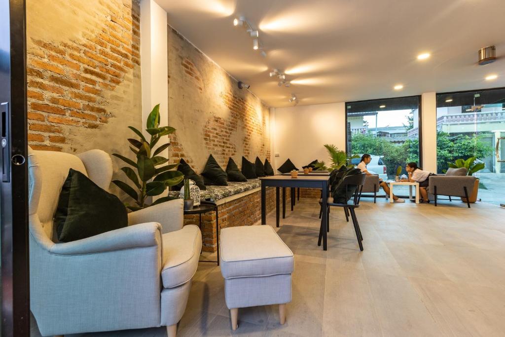 Posezení v ubytování P.U. Inn Resort