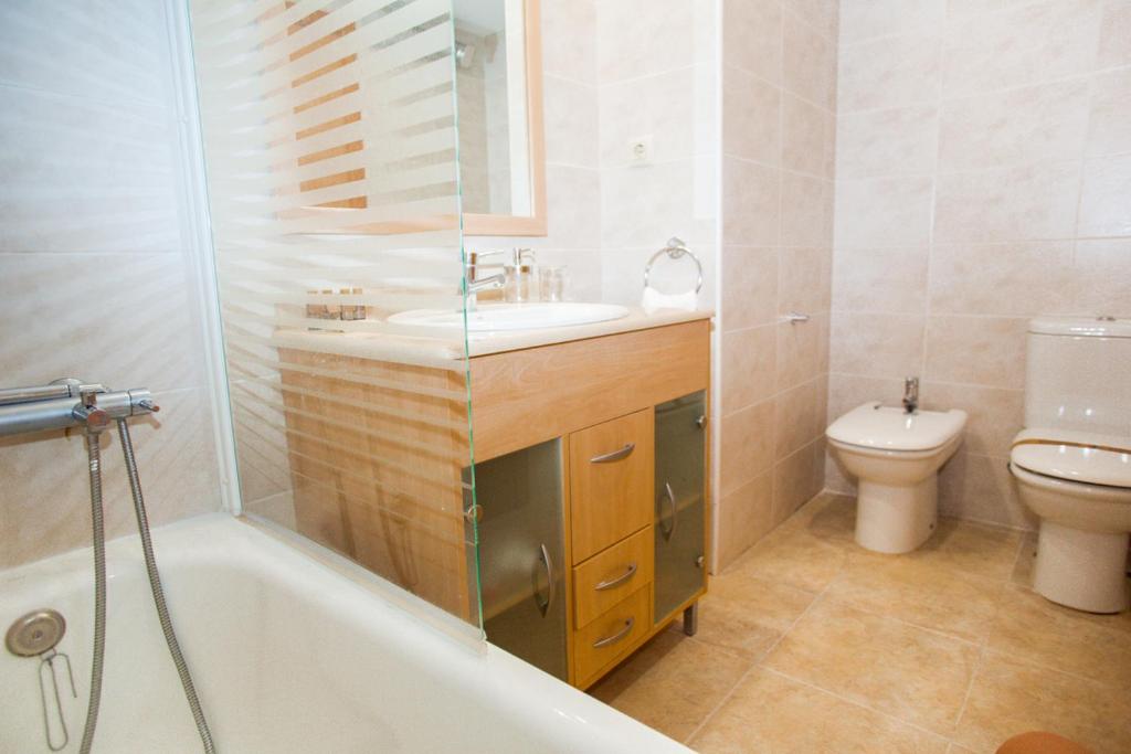 Kúpeľňa v ubytovaní AL27 Duplex de diseño a 250 metros de la playa