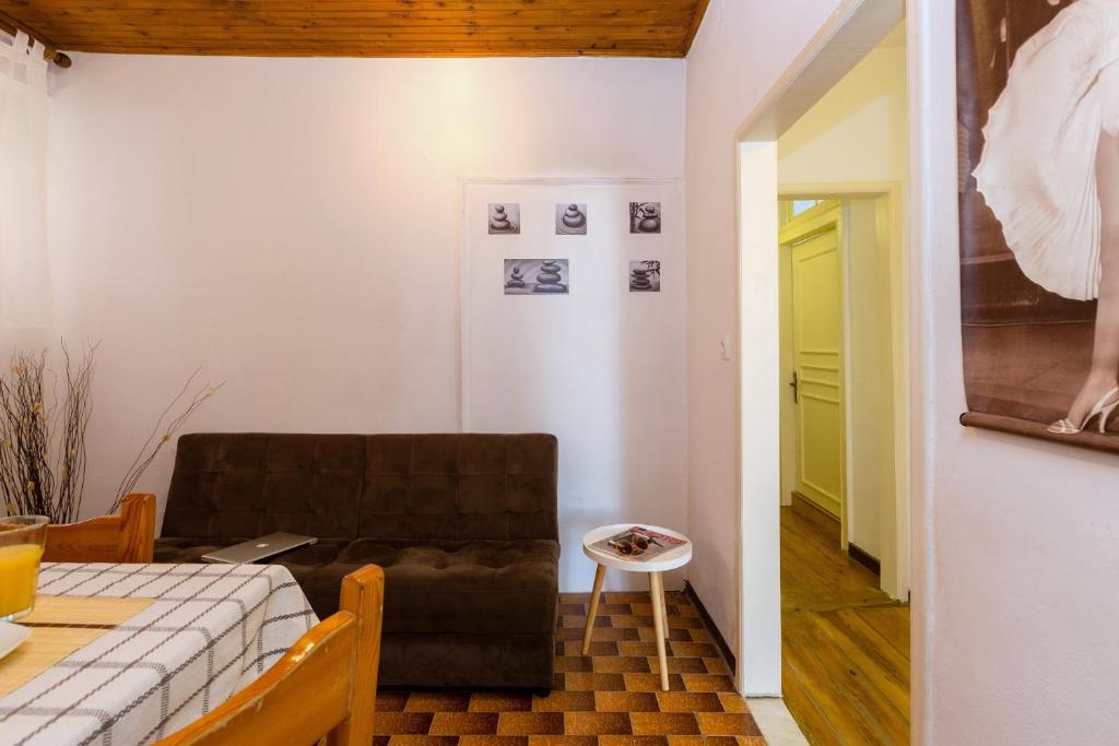 Posedenie v ubytovaní Yasmin House by CorfuEscapes