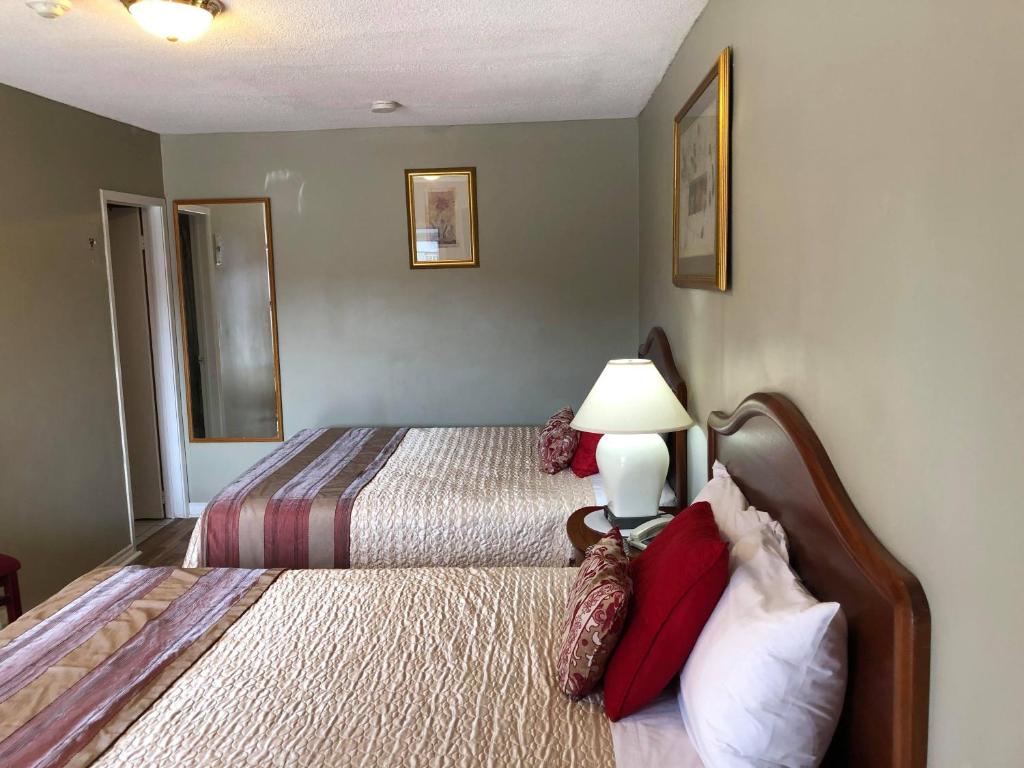 Niagara Inn & Suites - 标准双人间 - 禁烟