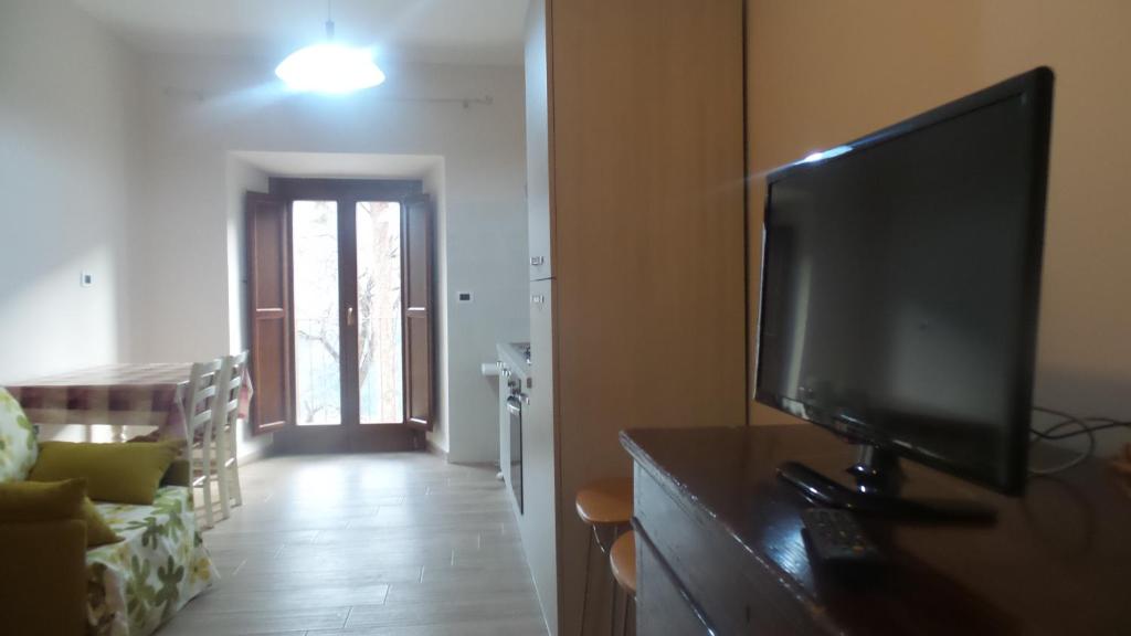 TV a/nebo společenská místnost v ubytování Casa Furore