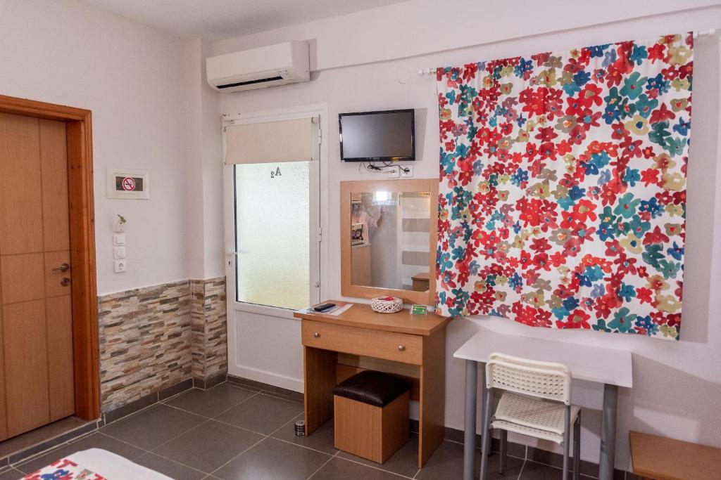 Nikos Apartments - 13