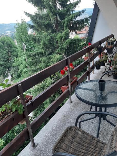 Balkón nebo terasa v ubytování Guesthouse Hill