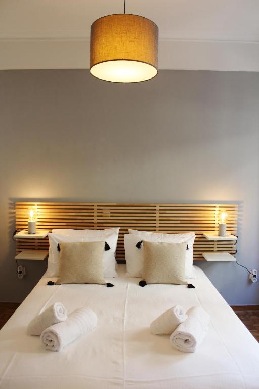 Posteľ alebo postele v izbe v ubytovaní Athenian Hub Luxe Loft